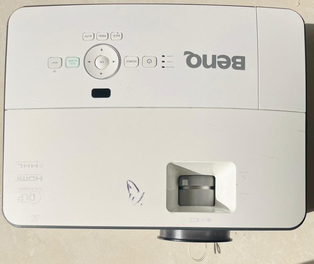 BenQ MW705